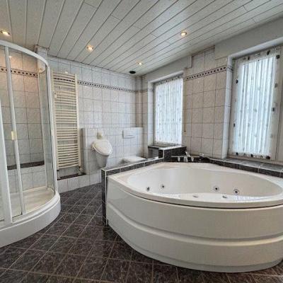 25. Og Tageslichtbad