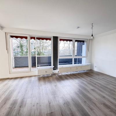 3. Grosse Fenster Türfront